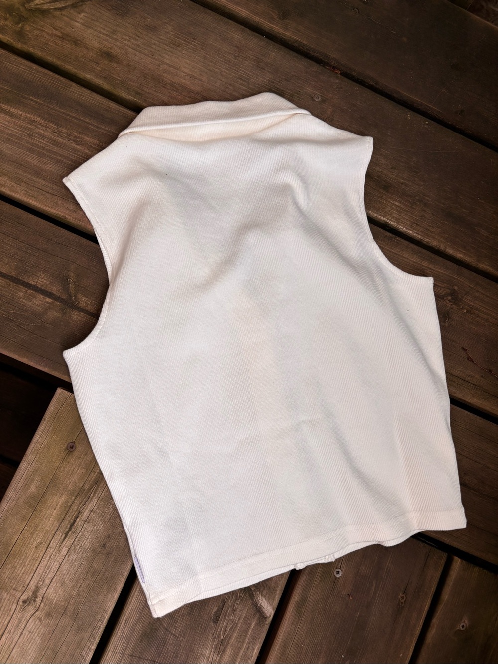 Afends White Collared Ribbed Button-Front Tank - Picture 3 of 6